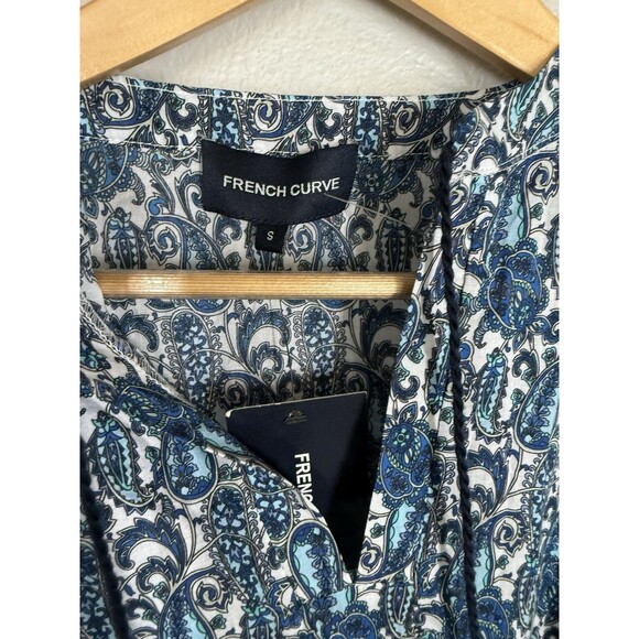 NWT French Curve Blue Paisley Cotton tunic Blouse Lightweight Sz S Tassels Top - Picture 7 of 7